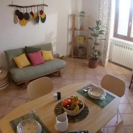 Apartment La Casina Di Chloe *